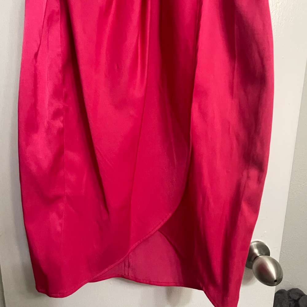 NWT Raspberry satin dress 💕✨ - Picture 6 of 8